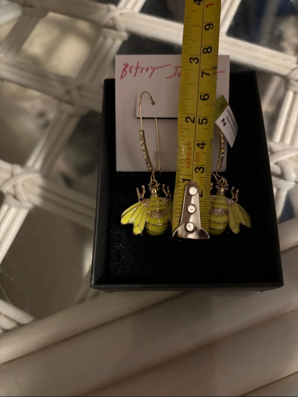 Betsey Johnson Yellow Enamel Bee Drop Earrings NWT - Picture 3 of 7